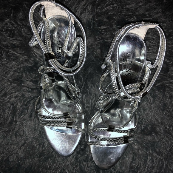 Guess silver sandals, with 4” heel - Picture 2 of 5